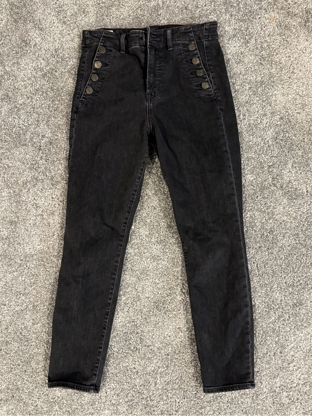 GAP High-Rise True Skinny Black Button-Front Women’s Jeans